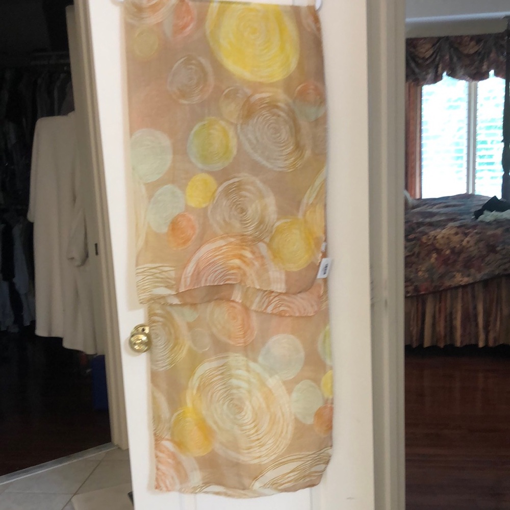Womens scarf